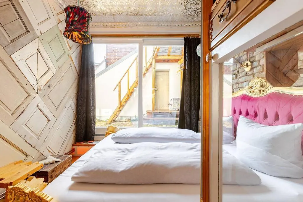 Steampunk Penthouse With Roof Top Terrace Berlín