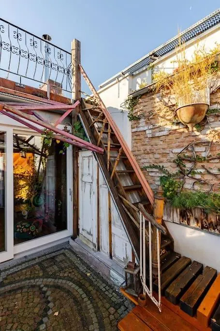 Steampunk Penthouse With Roof Top Terrace Berlin