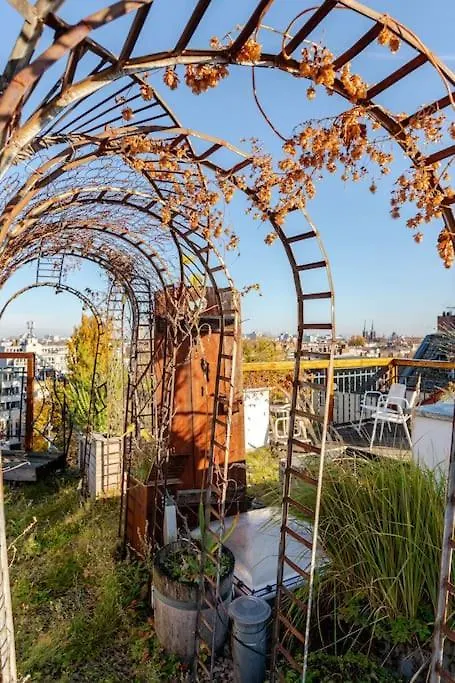 Steampunk Penthouse With Roof Top Terrace Berlin Apartament