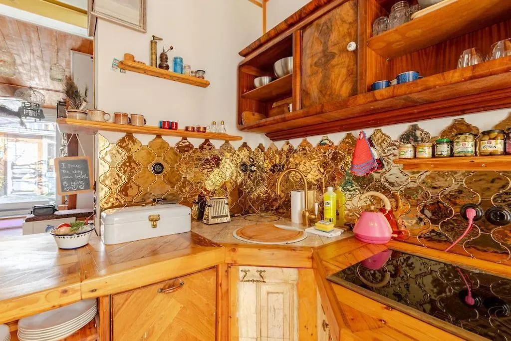 Steampunk Penthouse With Roof Top Terrace Berlin Apartament